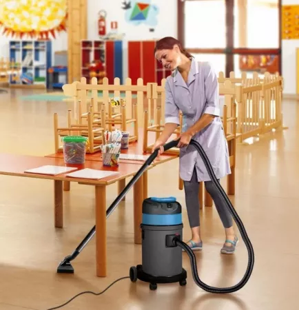 Aspirateur eau et poussières 1200 W